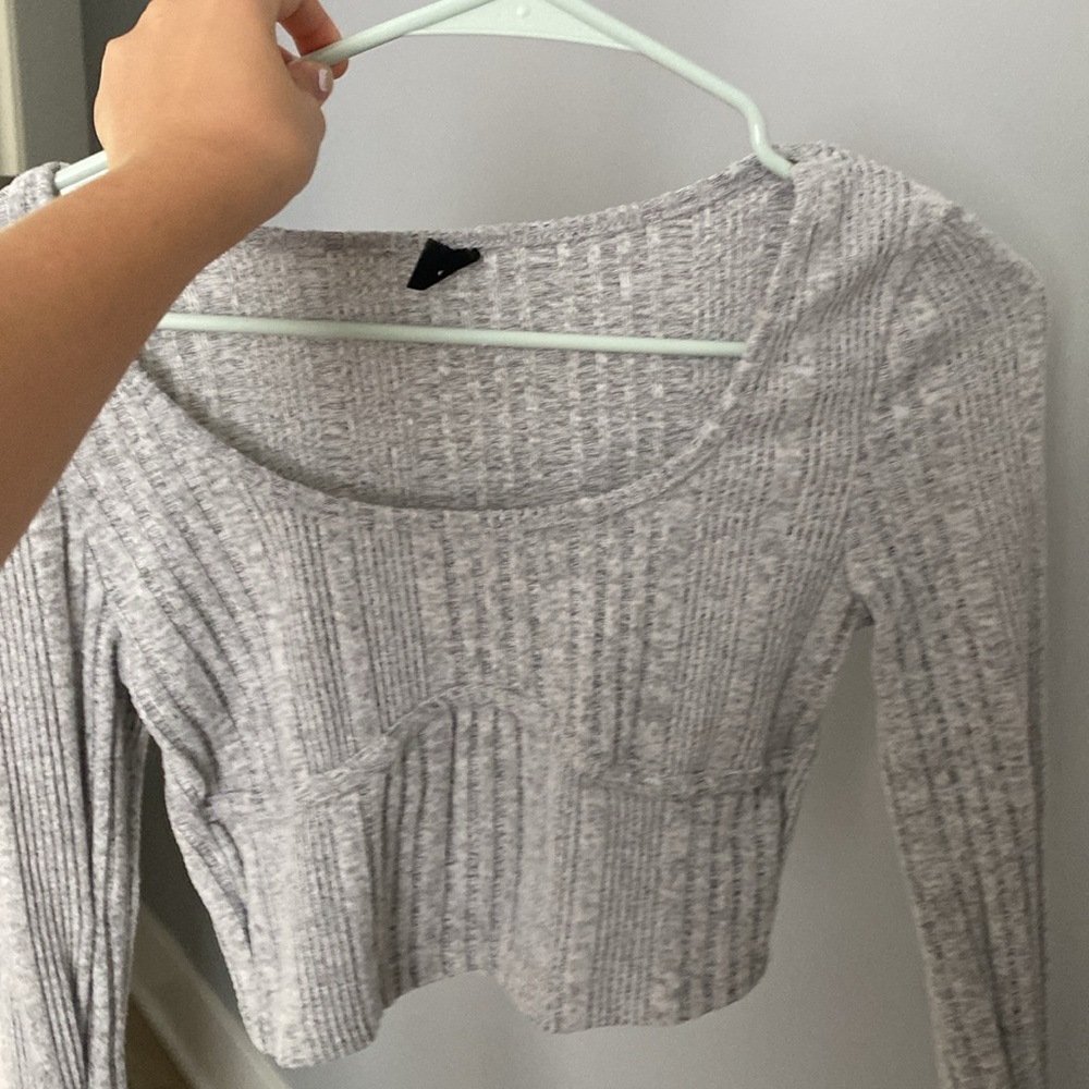 Crop top from SHEIN. Size women’s S. Brand new